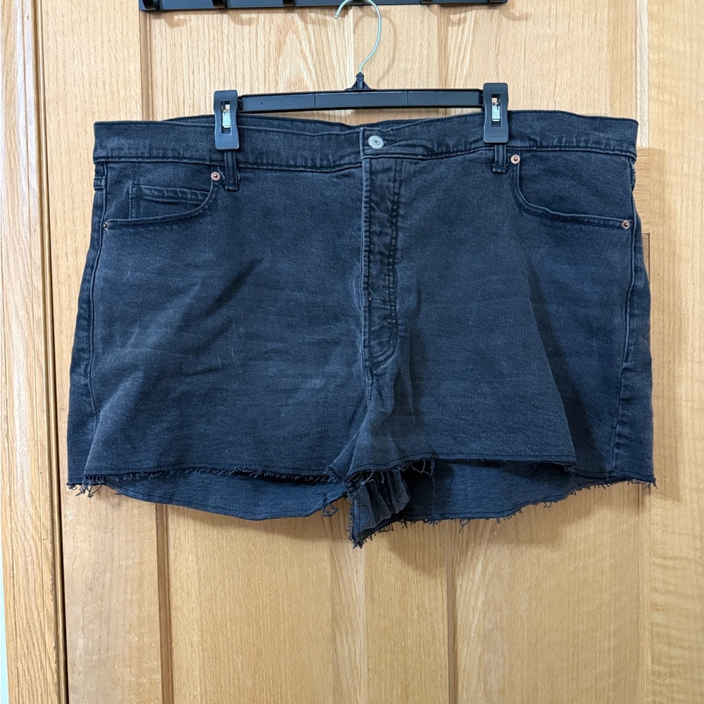 Old Navy Black High Rise A-Line Denim Shorts | Size 24 | Sky-Hi A-Line